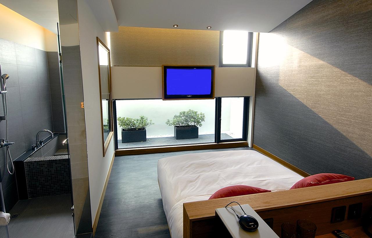 Eg Hostel Nantou Eksteriør bilde